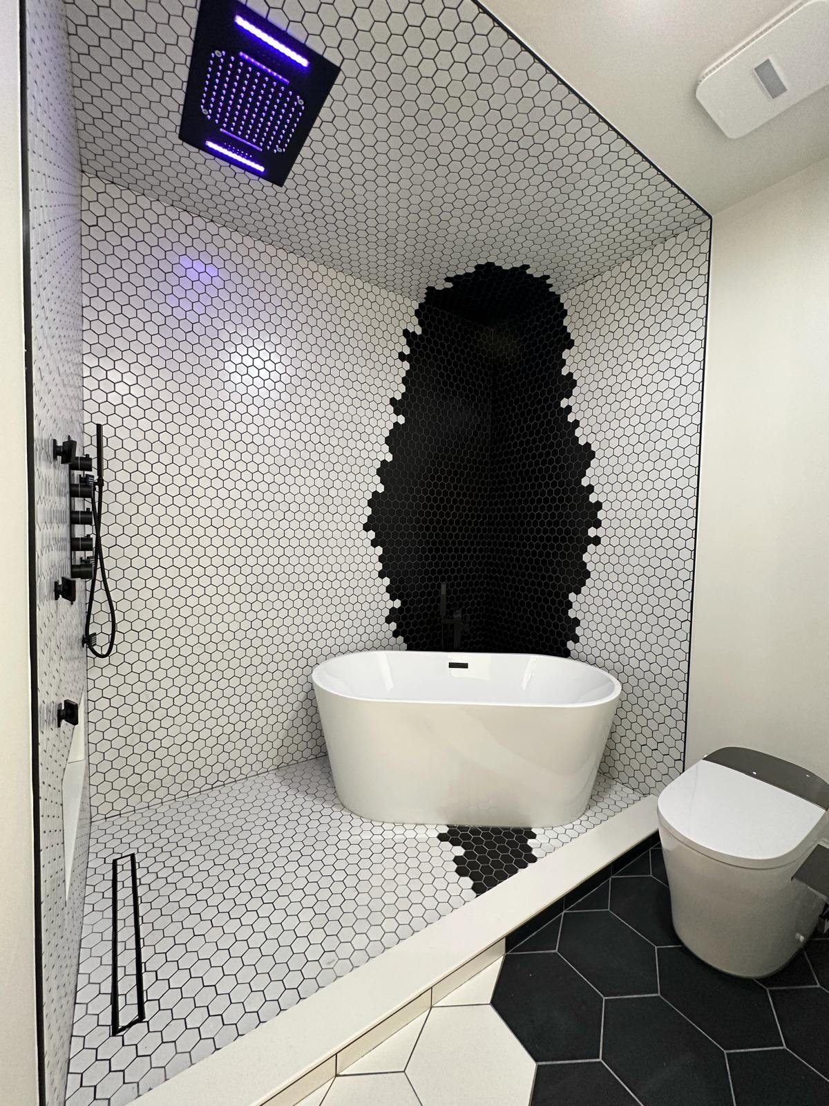 Wet Room with Freestanding Tub